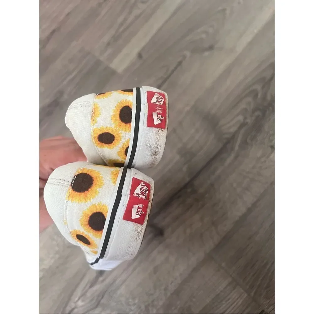 Vans Kids Classic Slip-On size 2.5 kids